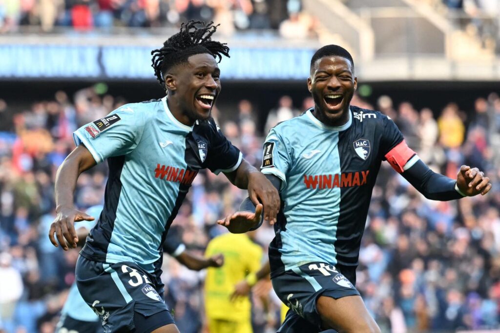 Le Havre يحقق انطلاقة قوية في Ligue 1، بينما مونبلييه يواصل تقديم الأداء المتميز بلا توقف. 2 ترفع Le Havre رأسها في Ligue 1 ، Montpellier لا يتوقف أبدًا عن التدفق