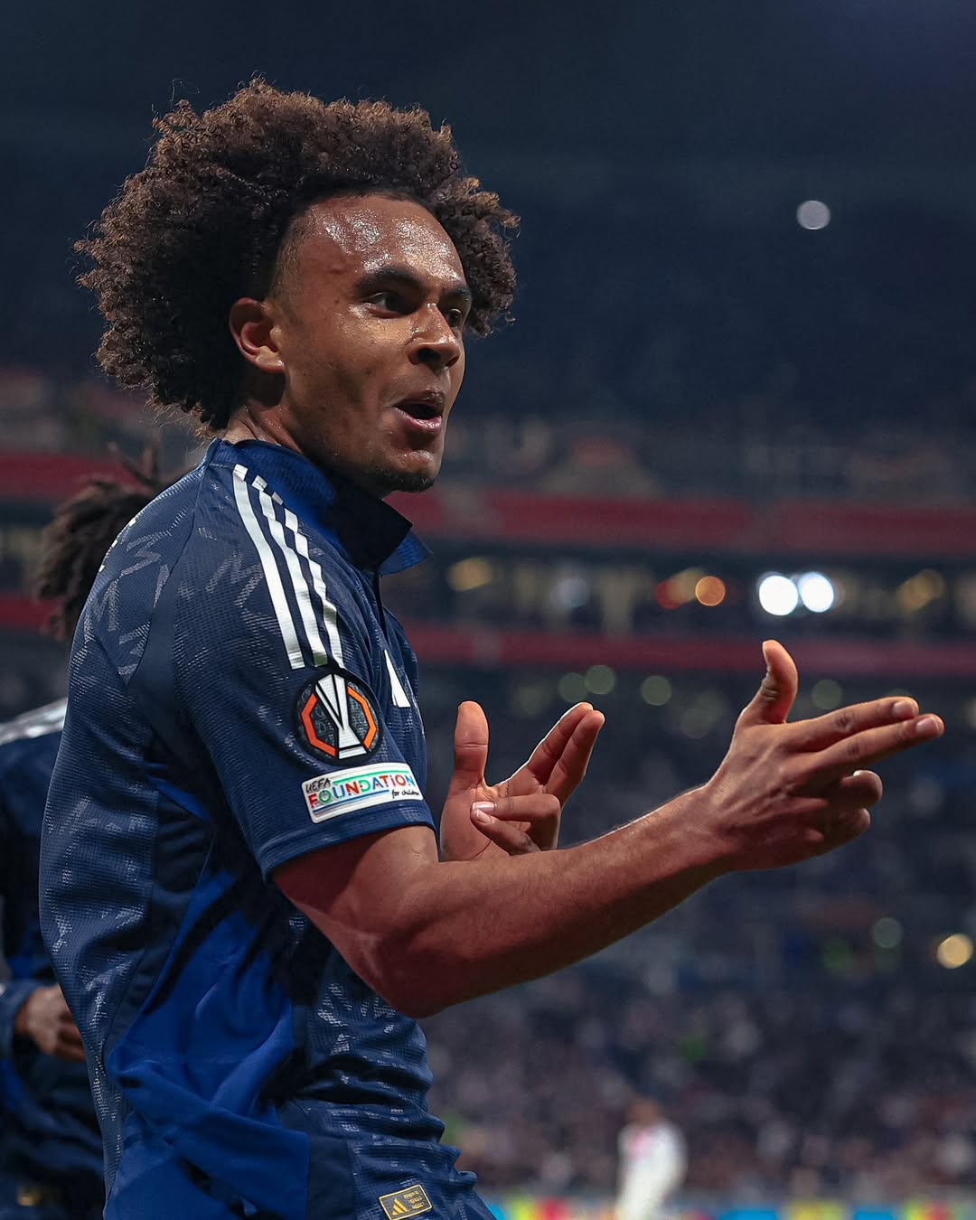 كل شيء جاهز للعبة في أولد ترافورد يوم الخميس المقبل... ليني يورو وجوشوا يتأهبان.