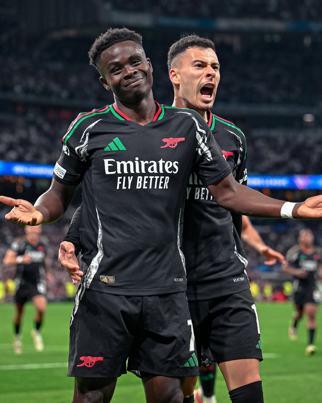 أرسنال يتأهل لنصف نهائي دوري أبطال أوروبا بعد فوزه على ريال مدريد 2-1!
