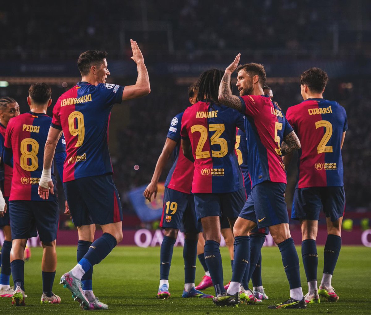 بطلب مباشر من كريستيانو رونالدو… نادي النصر يسعى للتعاقد مع نجم برشلونة الموهوب، وإنقاذ اللاعب من جحـ.ـيم هانسي فليك!