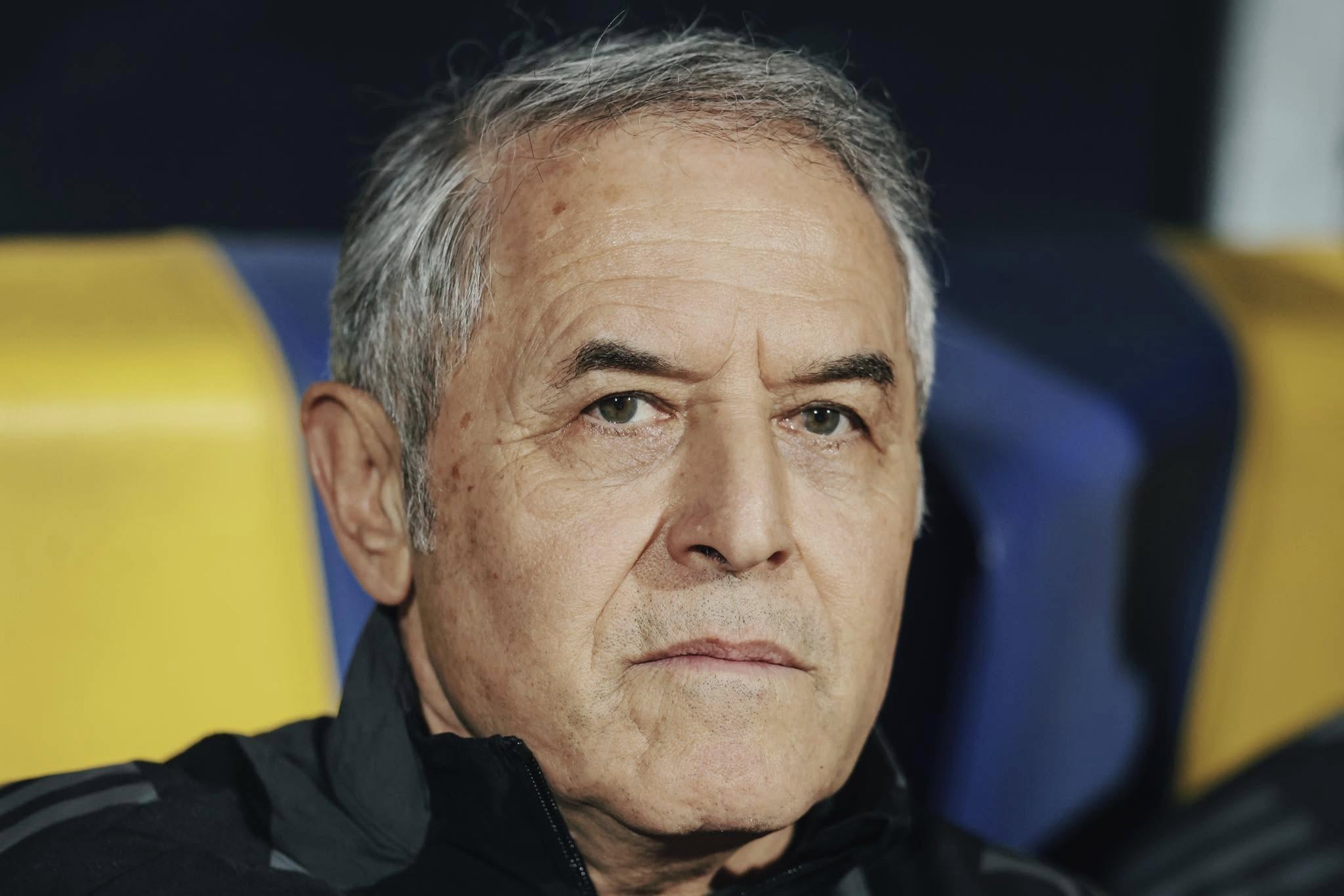 الأهلي يقترب من التعاقد مع مدرب عالمي لقيادة الفريق في مونديال الأندية ونجم الزمالك الموهوب يقترب من الالتحاق بزيزو في الأهلي!