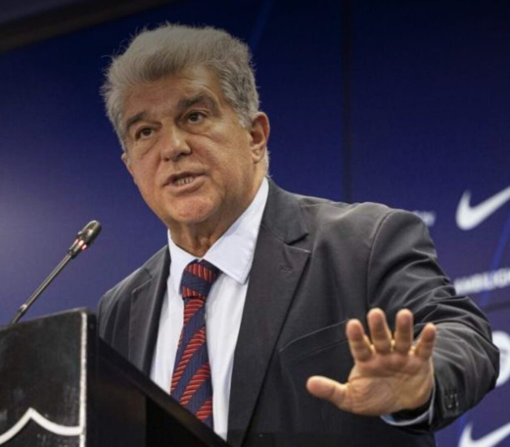 بعد صدمة الخروج من دوري الأبطال... لابورتا يُعلن عن مفاجأة سعيدة ويبدأ جهوده للتوقيع مع الهداف الأوروبي! 1 بعد صددمة الخروج من دوري الأبطال… لابورتا يُفجّـ.ـر مفاجأة سارة ويبدأ التحرك للتعاقد مع السفـ.ـاح الأوروبي!
