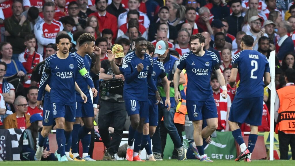 بين التوتر والروتين، يبدأ باريس سان جيرمان أسبوعه الأكثر أهمية في تاريخه. 1 entre stress et routine, le PSG entame la semaine la plus importante de son histoire