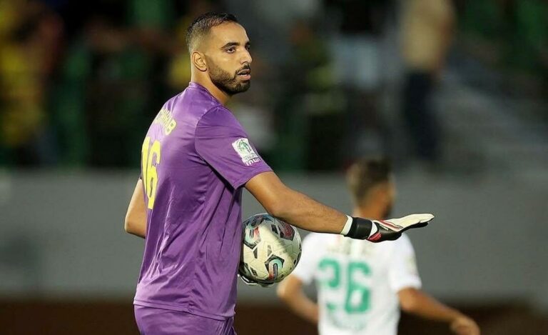 مفاوضات متقدمة بين الرجاء وحارس متألق بالدوري – InfoSports