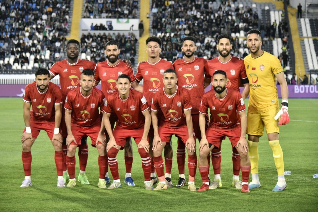 فريق كبير يتمسك بالأمل ويقدم عرضًا جديدًا لضم نجم حسنية أكادير 1 فريق بارز يرفض الاستسلام ويتقدم بعرض جديد لضم نجم حسنية أكادير – InfoSports