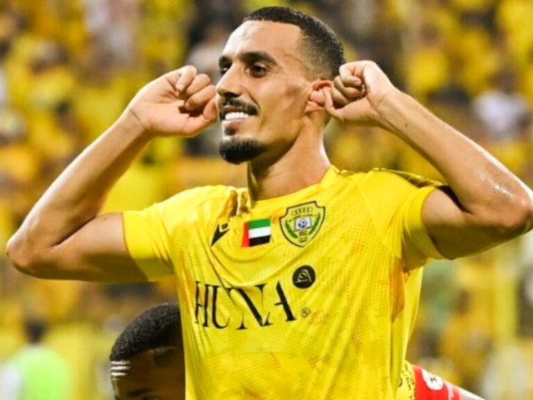 نادي الوداد الرياضي المغربي يفاوض سفيان بوفتيني