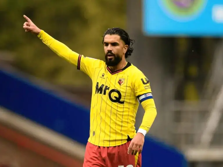 عودة عمران لوزا لاعب خط وسط نادي واتفورد الإنجليزي للمنتخب