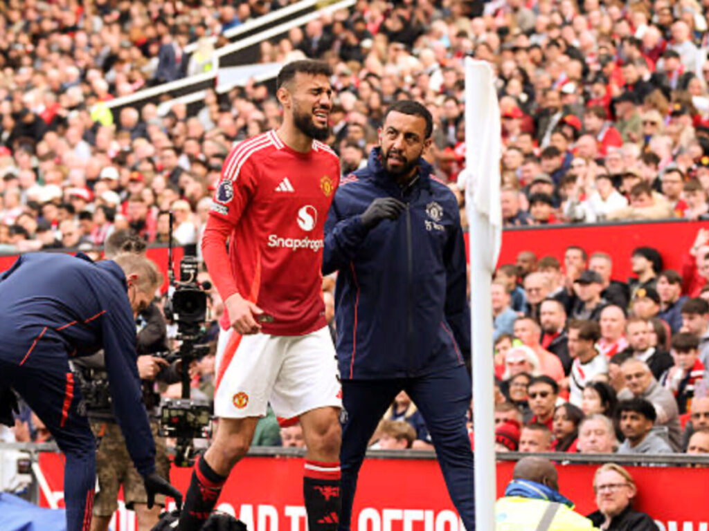 إصابة نصير مزراوي تعكر صفو استعدادات المنتخب المغربي قبل مباراتي تونس وبنين 1 إصابة نصير مزراوي تربك حسابات المنتخب المغربي قبل مواجهتي تونس والبنين