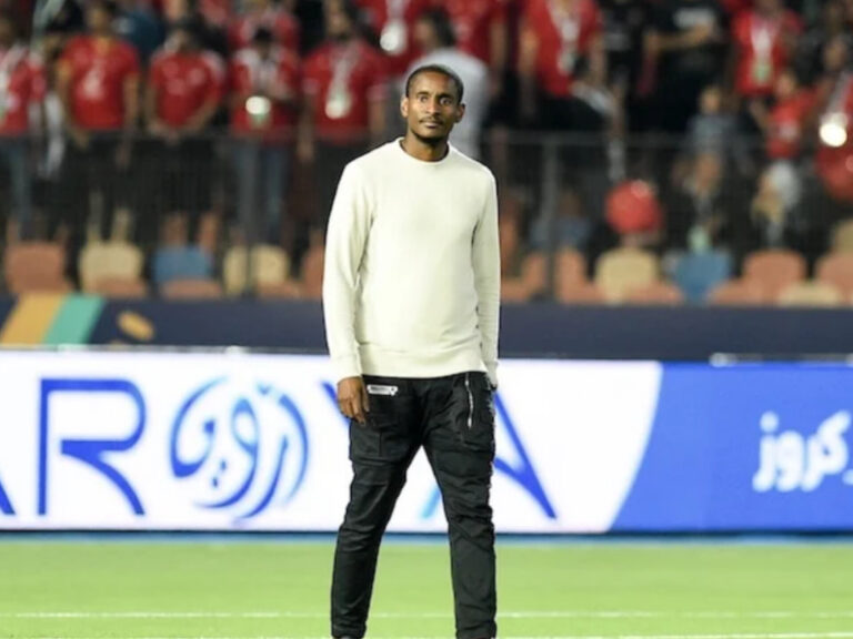الجنوب أفريقي رولاني موكوينا يقترب من التعاقد مع نادي كبير بعد فسخ عقده مع الوداد الرياضي