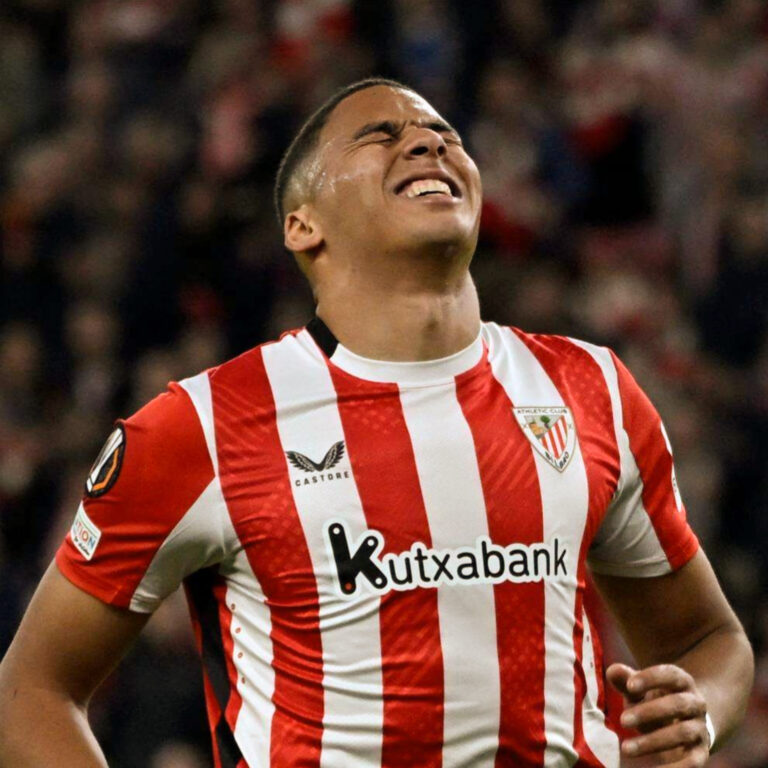 مروان سنادي يحسم في تمثيل المغرب قبل كأس العالم