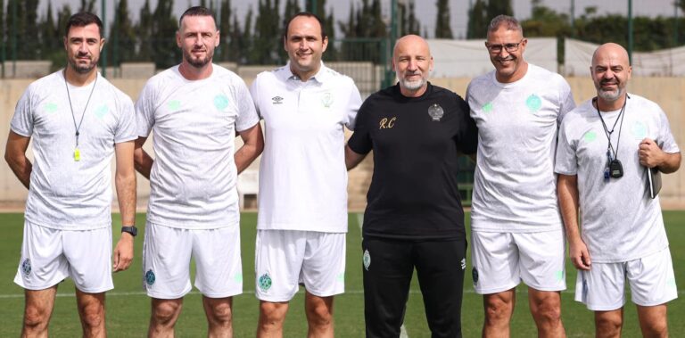 مساعد مدرب سابق يهزم الرجاء في الفيفا – InfoSports