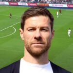 تشابي ألونسو يفاجىء الجميع داخل ريال مدريد ويطالب بيريز بالتعاقد مع عـ.ـدو فينيسيوس!