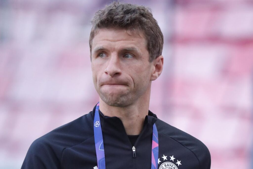 توماس مولر يفتح باب الانتقال إلى دوري MLS بعد انتهاء كأس العالم للأندية مع بايرن ميونيخ 1 Thomas Müller ouvert à une arrivée en MLS après la Coupe du monde des clubs avec le Bayern