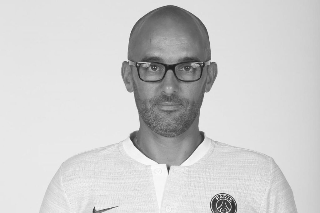 باريس سان جيرمان في حالة حداد بعد وفاة أحد أخصائيي العلاج الطبيعي لديه 1 Le PSG en deuil après la mort de l'un de ses kinésithérapeutes