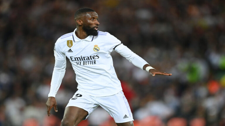 أزمة جديدة تضرب ريال مدريد في كأس العالم للأندية.. أنطونيو روديجير يتهم لاعب باتشوكا بالإساءة العنصرية وفيفا يفتح تحقيقًا عاجلًا