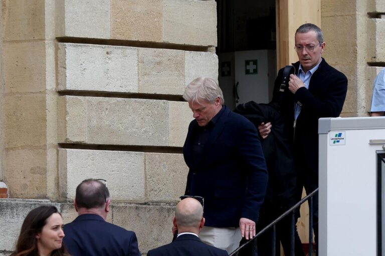 Oliver Kahn, ancien gardien international allemand, renonce à la reprise des Girondins de Bordeaux