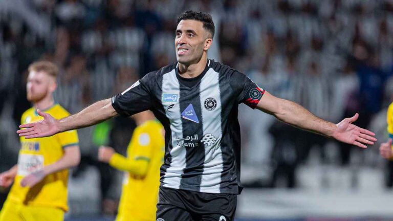 حمد الله يخصص مكافأة مالية للاعبي أولمبيك آسفي – InfoSports