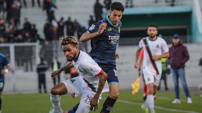 ا.طنجة يهدد الوداد بالمنع من التعاقدات في قضية الواسطي – InfoSports