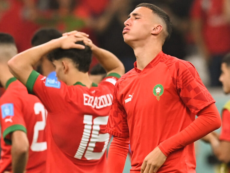 ليفربول الإنجليزي يعود لصفقة نجم المنتخب المغربي