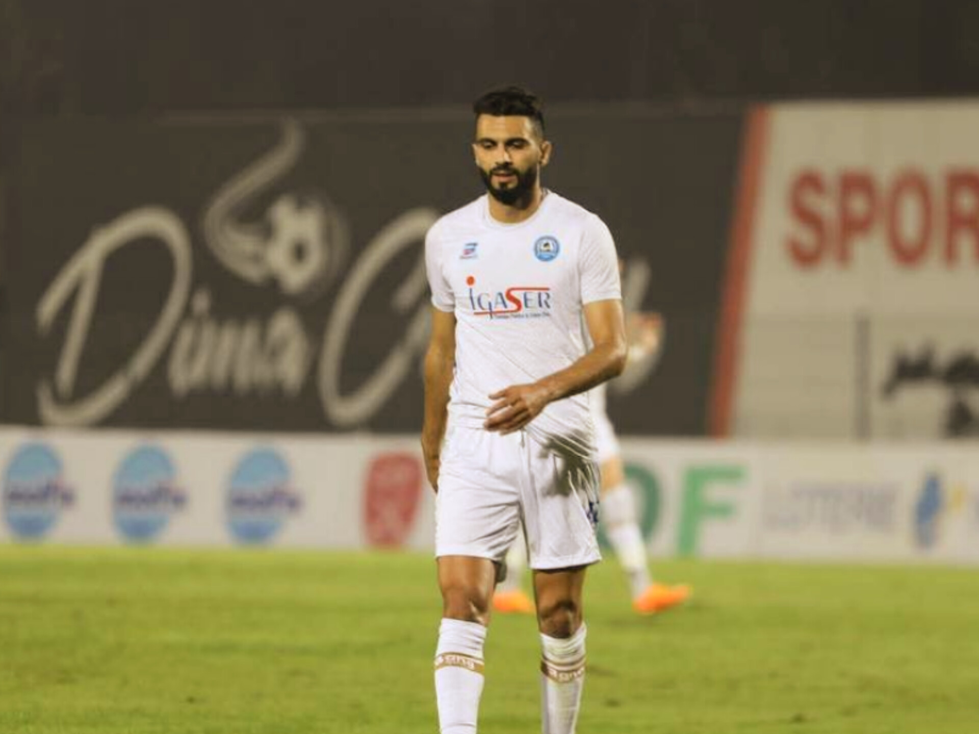 ملف لاعب الوسط وليد الصبار يعرف تطورا جديد بخصوص الانتقال إلى الوداد الرياضي