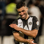 هشام أيت منا يكشف تفاصيل صفقة عبد الرزاق حمد الله، لاعب فريق الشباب السعودي