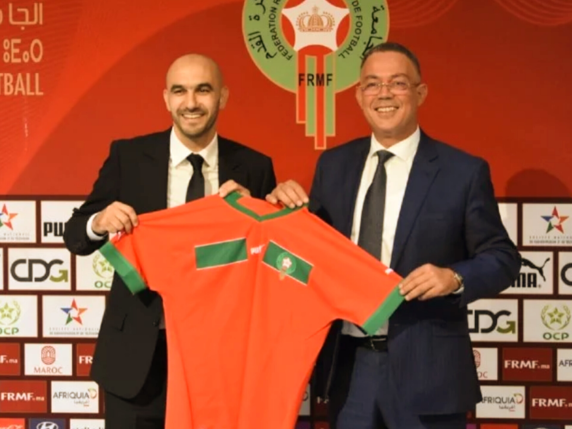 لقجع يحسم في إقالة وليد الركراكي قبل استعدادًا لـ"كان 2025" بالمغرب