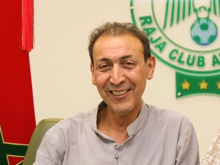 عبد الله بيرواين يُربك حسابات "الحكماء" بسبب رئاسة الرجاء الرياضي