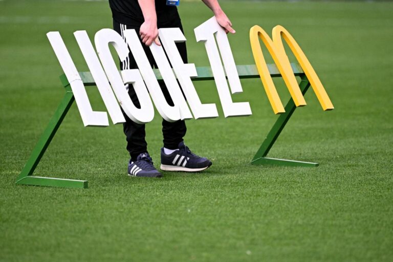 Canal+ ferme la porte à une distribution de la future chaîne de la Ligue