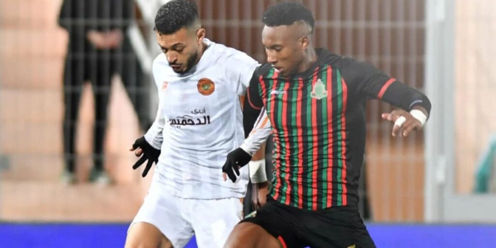 نهضة بركان يتأهل لنصف نهائي كأس العرش بعد مباراة مثيرة وركلات ترجيحية مشوقة على حساب الجيش الملكي 1 بعد مباراة وركلات ترجيحية حماسية.. نهضة بركان يتأهل لنصف نهائي كأس العرش على حساب الجيش الملكي
