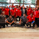 لقجع يلتقي بفريق الوداد ويشجعهم قبل انطلاق كأس العالم للأندية