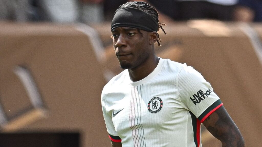 Madueke leaves Chelsea camp ahead of Arsenal move - sources