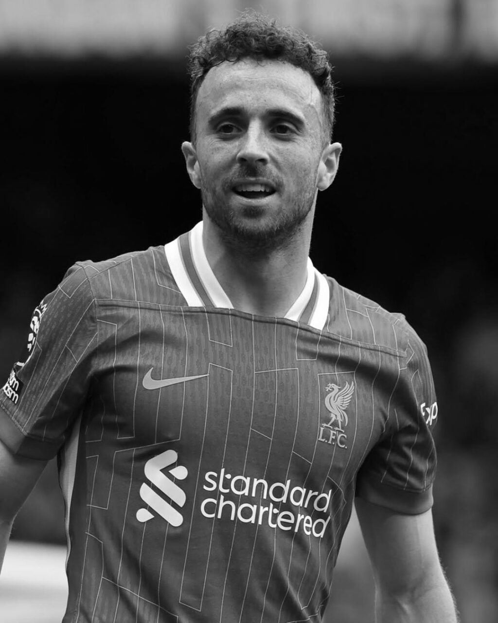 صدم لاعبو الدوري الإنجليزي الممتاز بحدث مأساوي ألقى بظلاله على المسابقة. 1 صدم لاعبو الدوري الإنجليزي الممتاز بحدث مأساوي ألقى بظلاله على المسابقة.