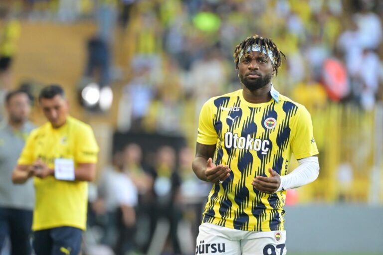 « Je vais revenir bientôt » : Allan Saint-Maximin affiche sa volonté de rejouer en France