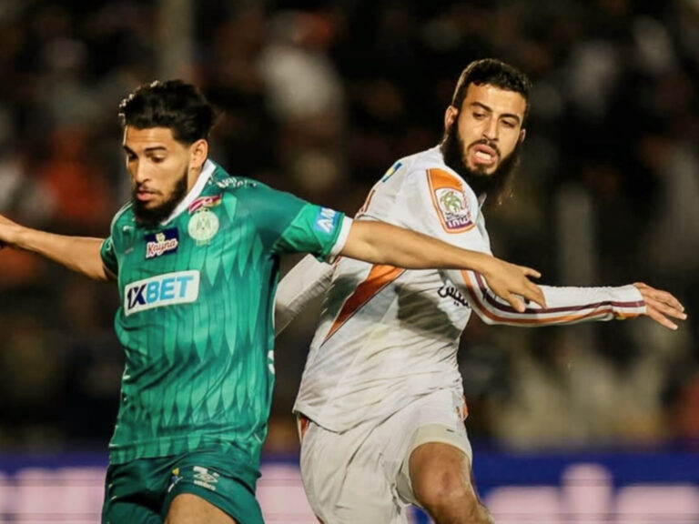 نهضة بركان يترصد نجم الرجاء الرياضي