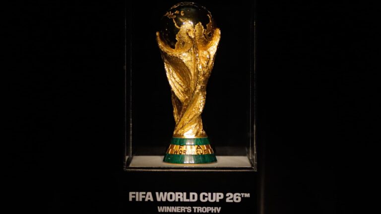 Météo, enchaînement des rencontres, diffuseurs... A un an de la Coupe du monde 2026, le grand flou autour de la programmation des matchs