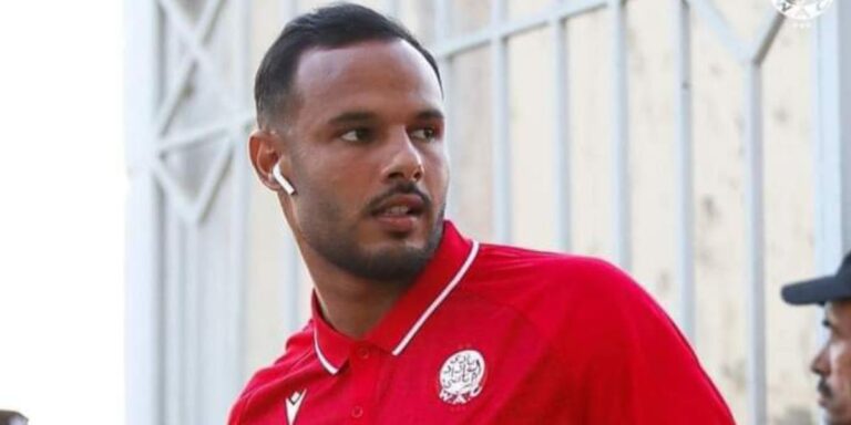 عبد المنعم بوطويل يرد بطريقته الخاصة على أنباء رحيله عن الوداد