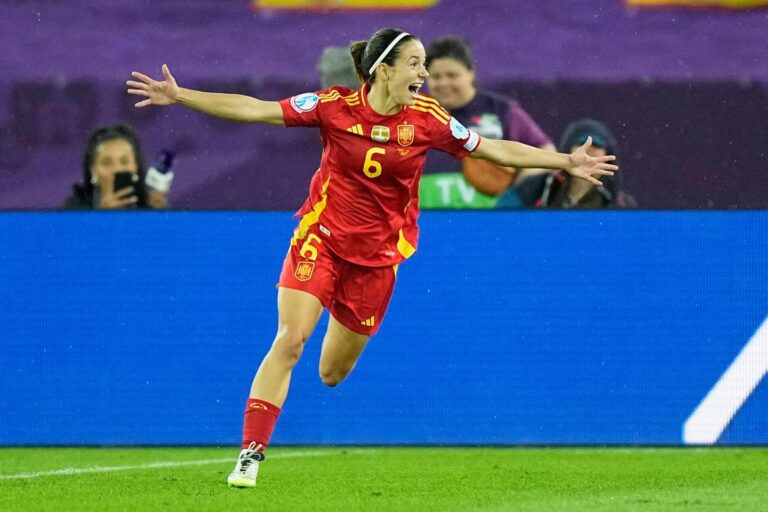 l’Espagne se qualifie pour sa première finale continentale