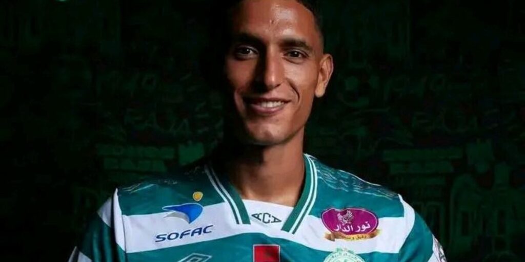 النجم الساحلي التونسي يوضح تفاصيل انضمام عمامو. 1 النجم الساحلي التونسي يوضح لـ”سيت أنفو” بشأن ضم عمامو