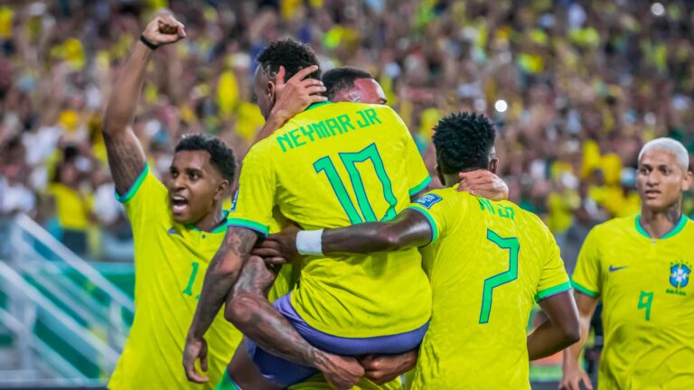 Ancelotti dévoile une liste sans Neymar, Vinicius ni Rodrygo mais avec plusieurs joueurs de L1