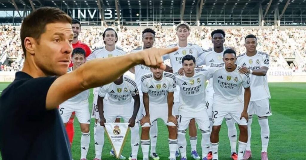 قلقٌ بشأن نجم ريال مدريد قبل بداية الموسم الجديد... وألونسو في موقف صعب! 1 نجم ريال مدريد يثير القلق قبل انطلاقة الموسم الجديد.. وألونسو في وضع لا يُحسد عليه!
