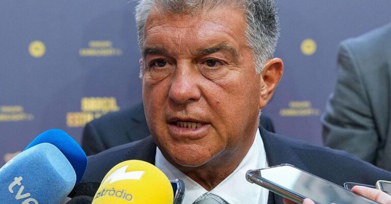 بديل إنيغو مارتينيز في الطريق.. لابورتا يخطط لصفقة مدوية مع نجم أتلتيكو مدريد في اللحظات الأخيرة من الميركاتو!