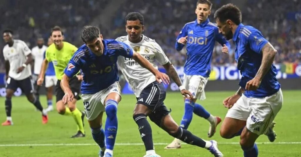 توترات غير متوقعة في ريال مدريد رغم الفوز الكبير على ريال أوفييدو.. قرار مفاجئ من ألونسو يُحدث ارتباكاً في الترتيبات! 1 توتر مفاجئ داخل ريال مدريد رغم الانتصار الساحق على ريال أوفييدو.. قرار ناري من ألونسو يُربك الحسابات!