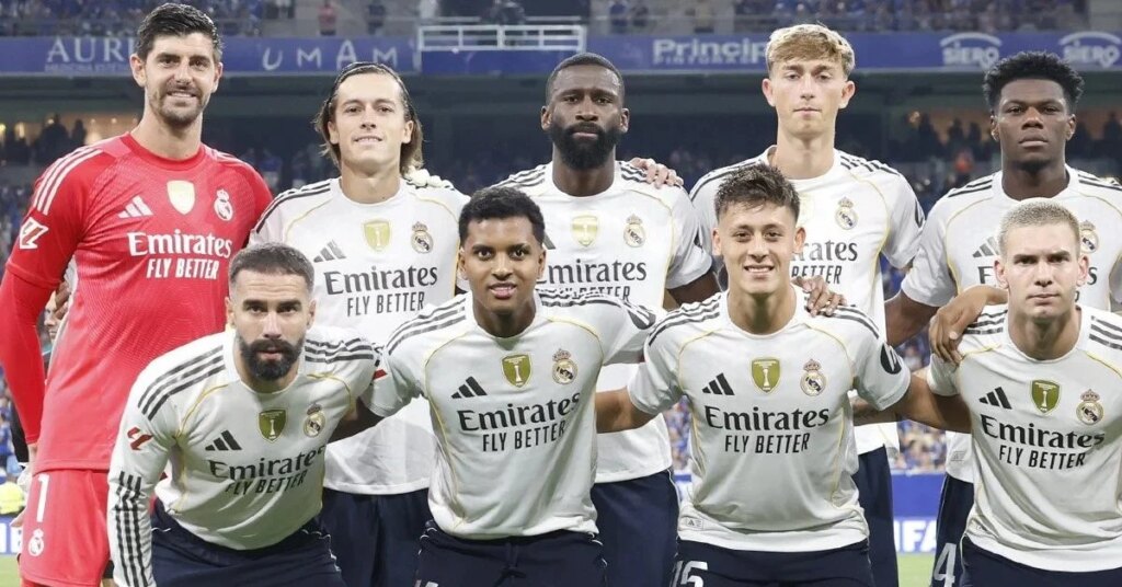 نجم ريال مدريد يُثير الجدل في البرنابيو.. رسالة مشفرة تضع مستقبله على المحك