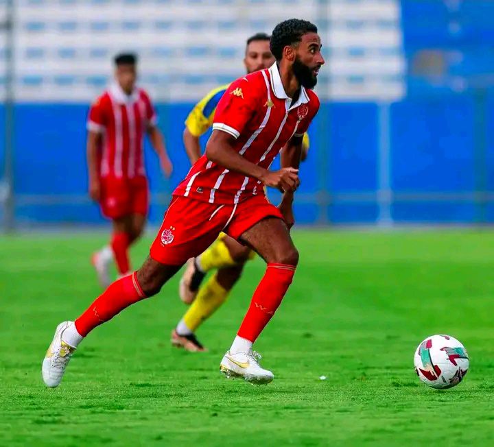 امتاز وليد ناسي بأداء رائع في ميطا، نال إعجاب المدرب بناهشم بشهادة جميع الحضور.