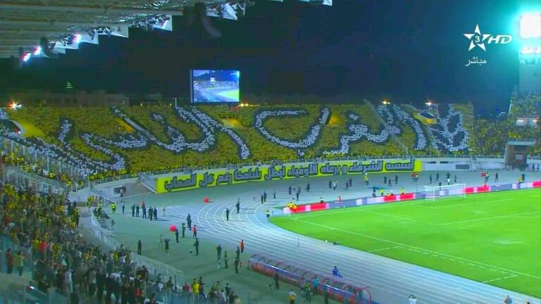 إبداع جماهير المغرب الفاسي يذهل الجميع في أول مواجهة لهذا الموسم!