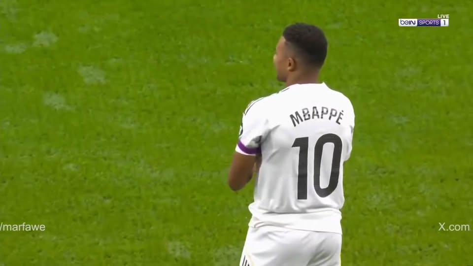 أفضل فيديو يضيء يومك، جميع المغاربة يحتفلون معك، أخي!