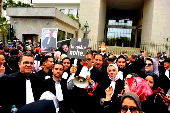 عاجل: جمعية المحامين الشباب في الدار البيضاء تتخذ قرارًا للدفاع عن جميع...