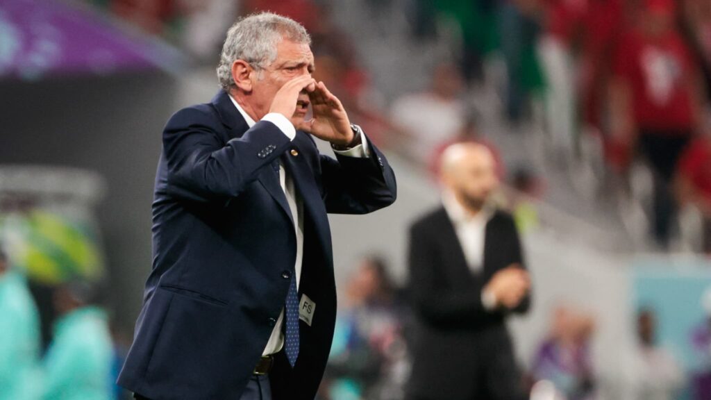 l'Azerbaïdjan, futur adversaire des Bleus, vire son sélectionneur Fernando Santos