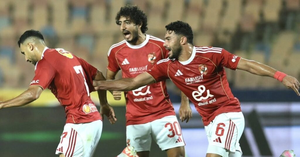 قرار مفاجئ في الأهلي عقب انتصاره على سيراميكا.. نجم يتألق والخطيب يثير الدهشة مع النحاس! 1 قرار صادم في الأهلي بعد الفوز على سيراميكا.. نجم يخطف الأضواء والخطيب يصدم النحاس!