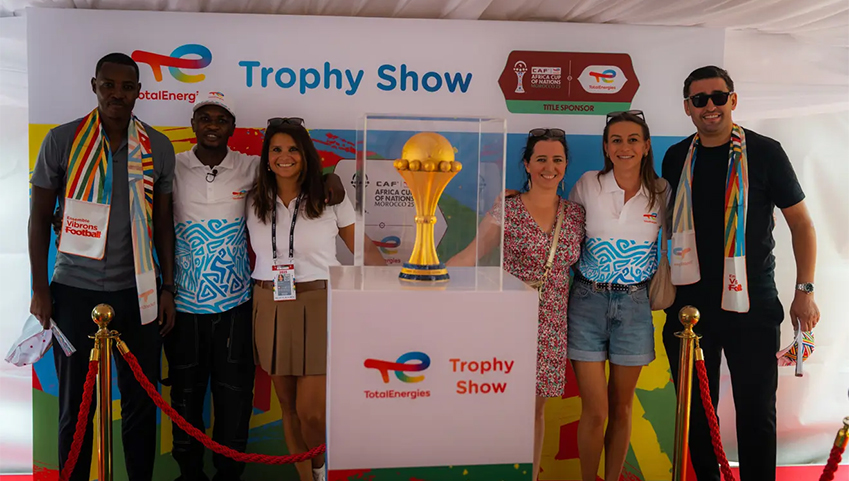 الكاف تقدم نموذج كأس إفريقيا في رواندا خلال جولة ترويجية لكأس الأمم الإفريقية في المغرب